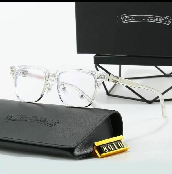 Lunettes de soleil transparentes 8070