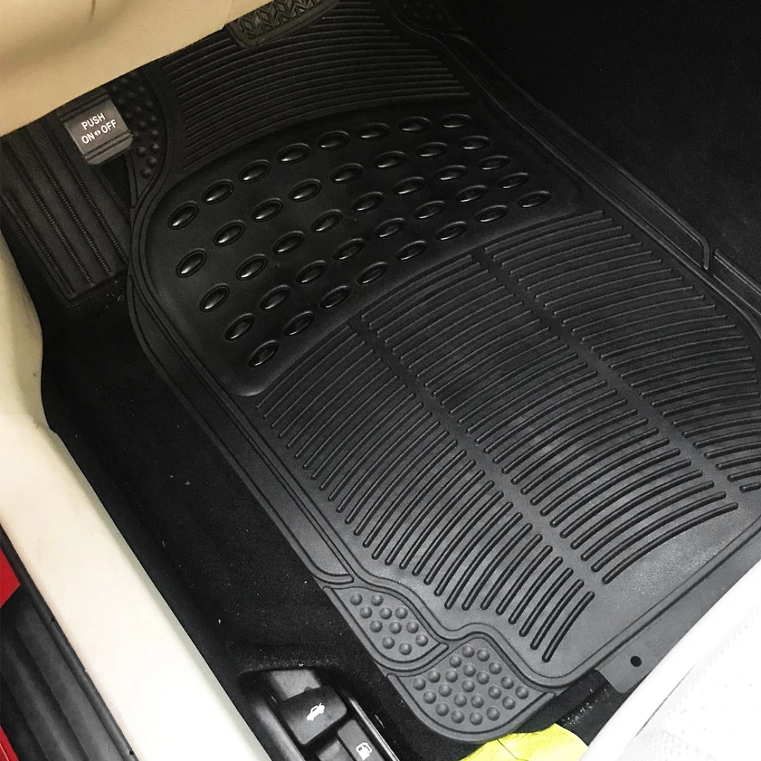 Tapis de voiture universel
