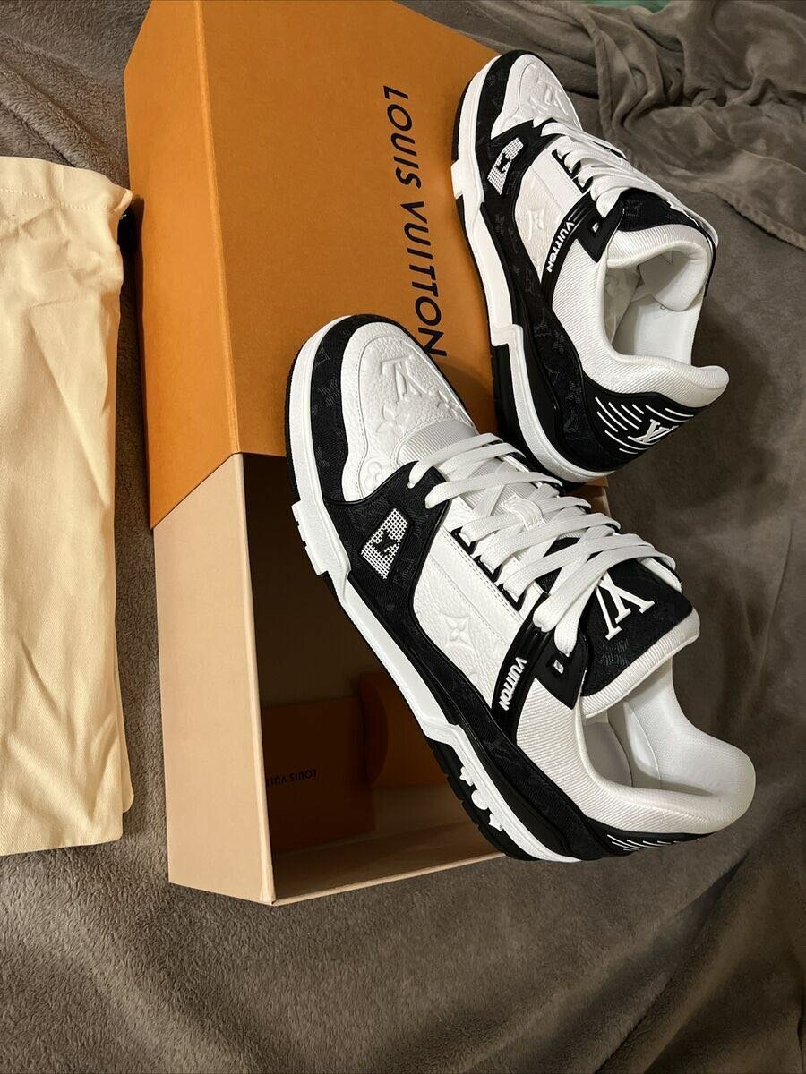 LOUIS VUITTON CLASSIC SNEAKER