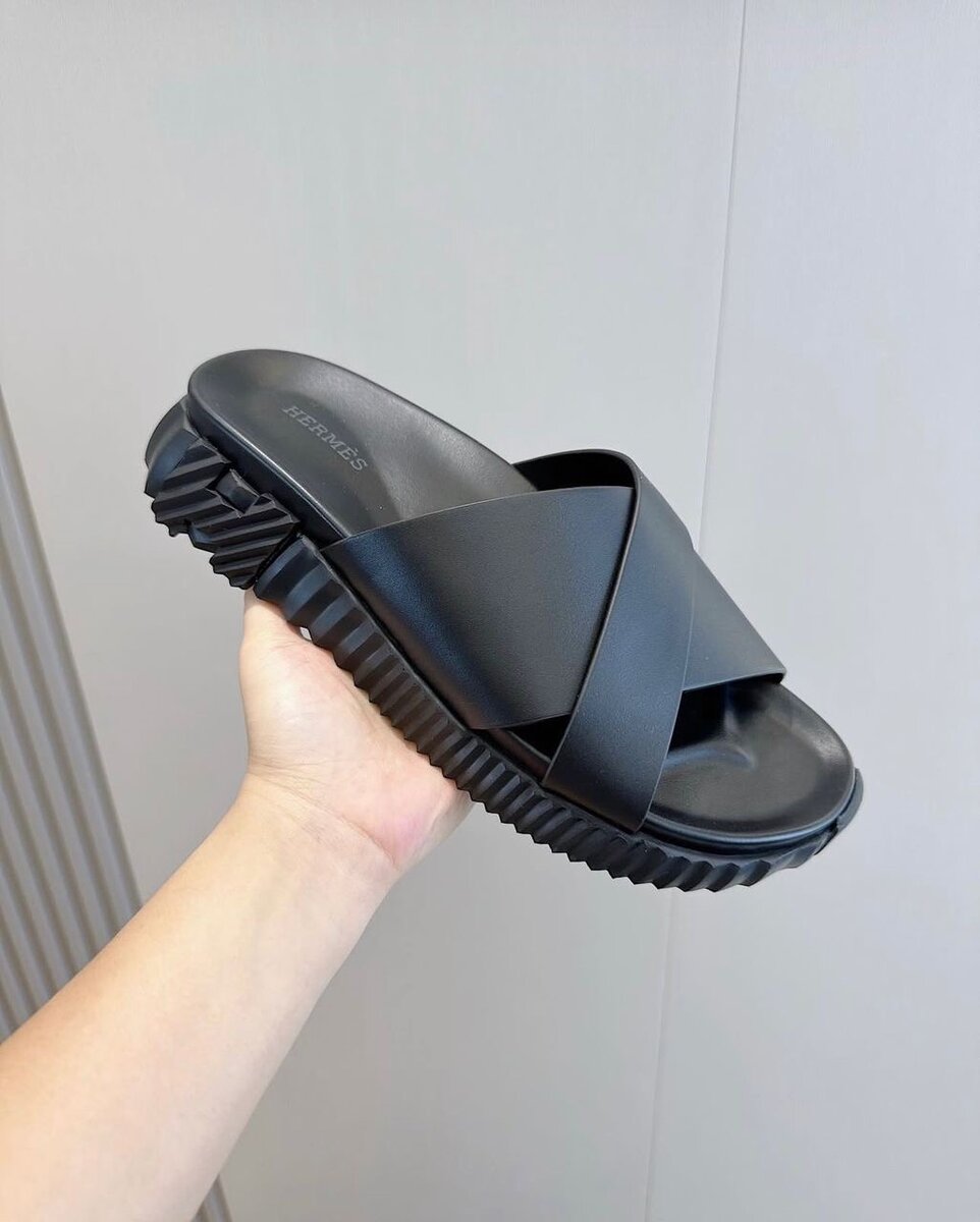 Sandales de luxe élégantes