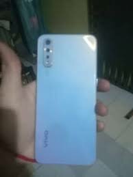 Vivo y 17 s