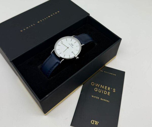 Montre Daniel w.