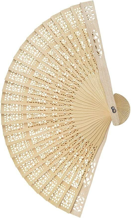 Petit éventail en bois élégant
