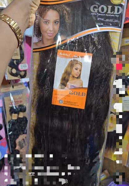 Extensions cheveux synthétiques