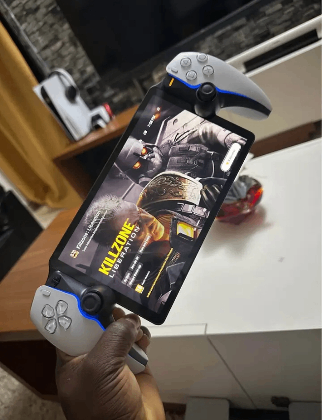 Manette de jeu avec écran intégré