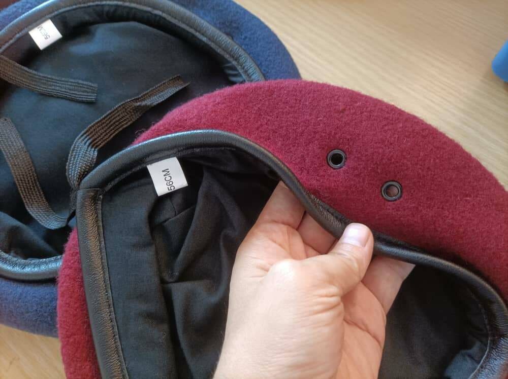 Bérets colorés élégants