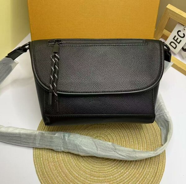 Sac bandoulière élégant noir