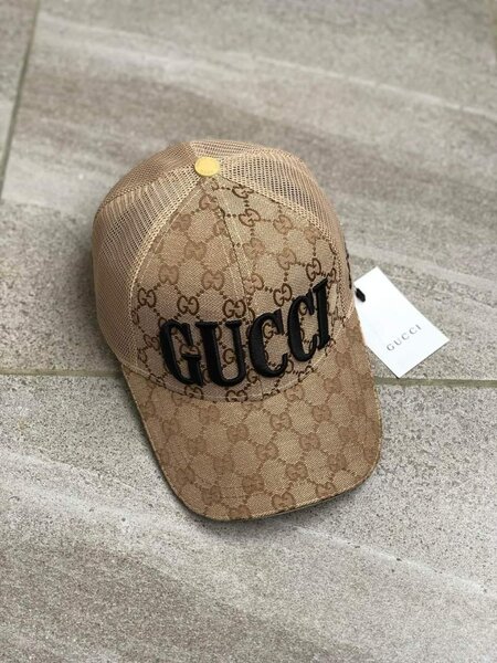 Casquettes de marque élégantes