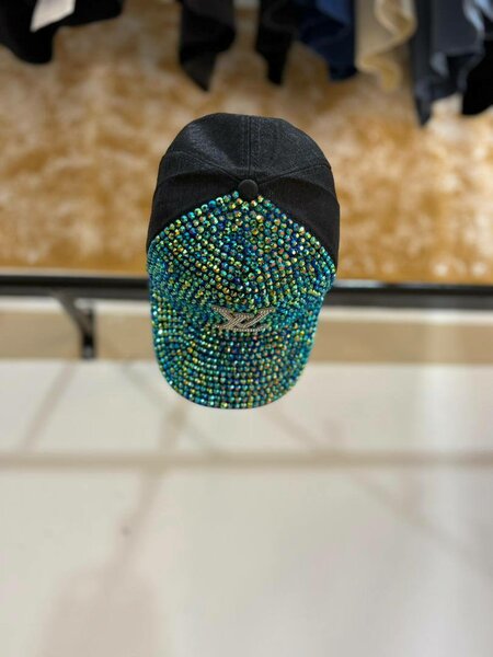 Casquette Strass Noir Brillante