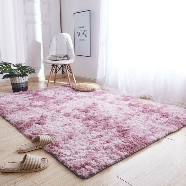 Center rug