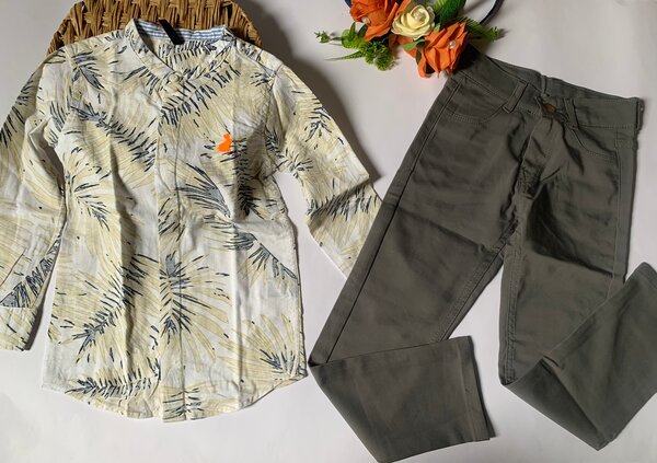 Set de vêtements pour garçons