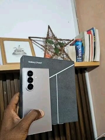 Samsung Galaxy Z Fold3