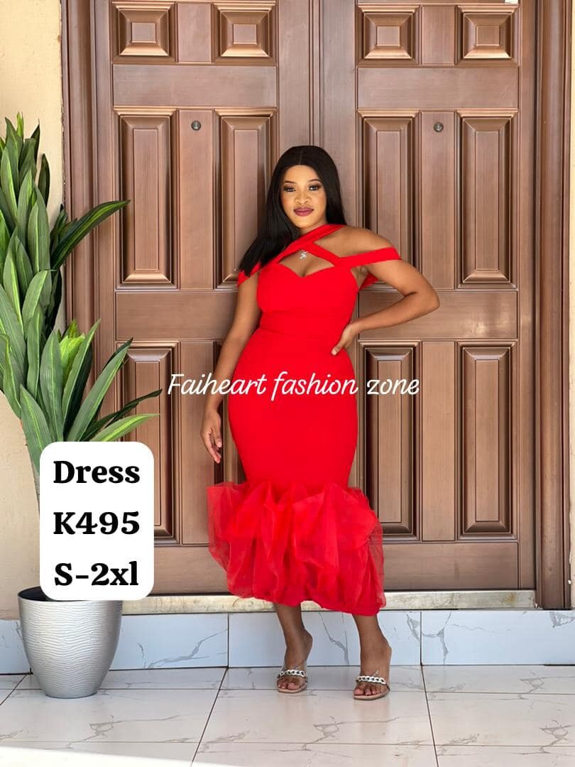 Women's Form-fitting Red Dress with Straps S-2xl