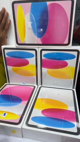 iPad 10th 64g neuf sceller