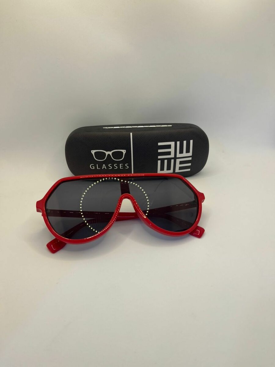 Lunettes de soleil élégantes