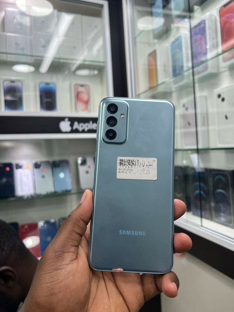 Samsung M33 quasi neuf