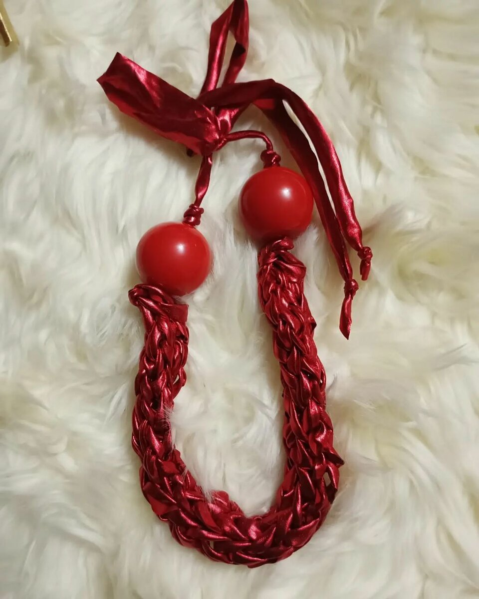 Collier tressé artisanal