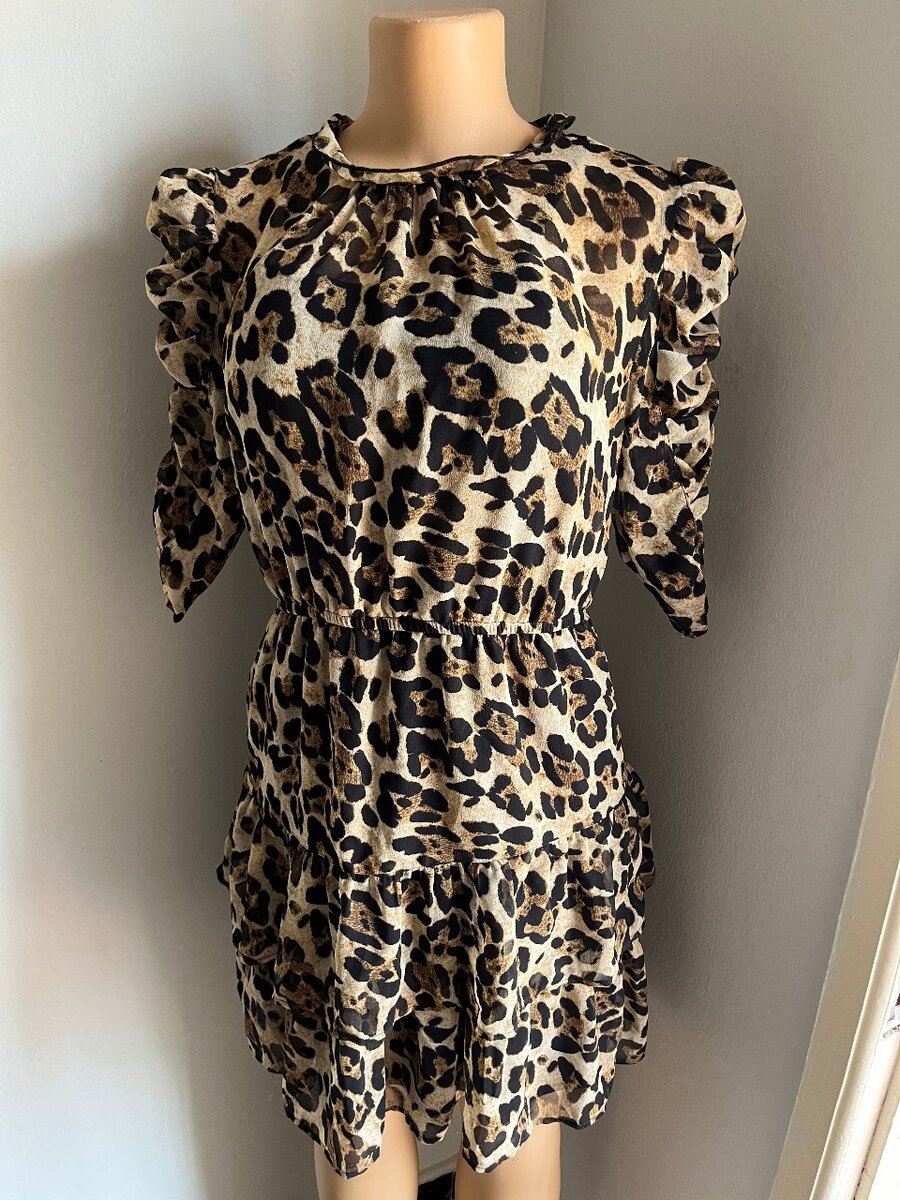 The leopard dress