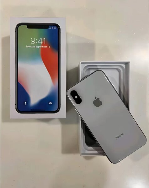 iPhone X 64GB Argent Neuf