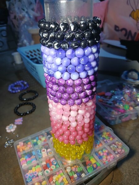 Bracelets en perles colorées