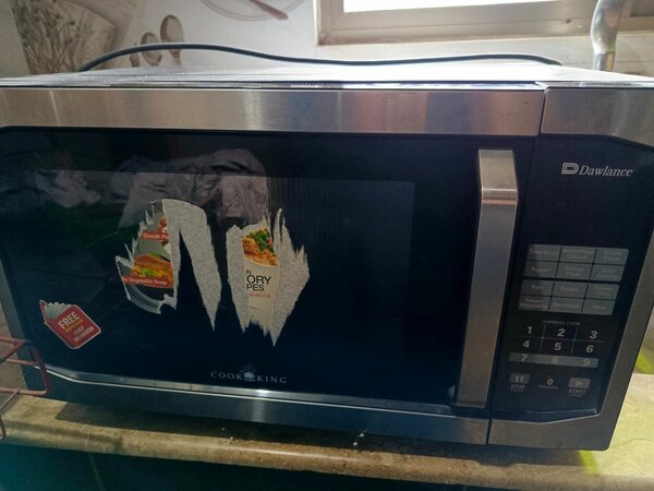 Microwave oven