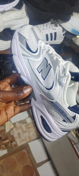 Baskets sport confort homme