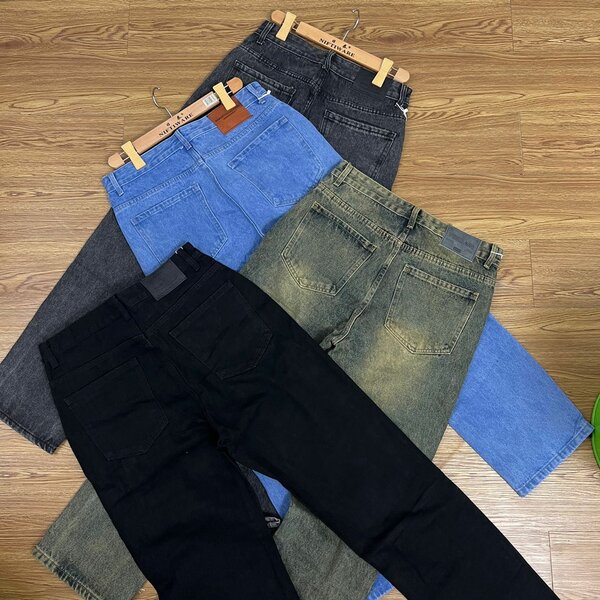 Baggy jeans