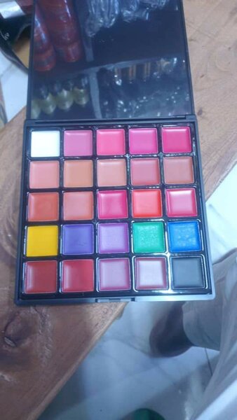 Vibrant Lipstick Palette