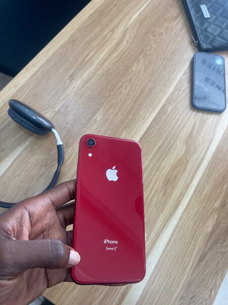iPhone XR