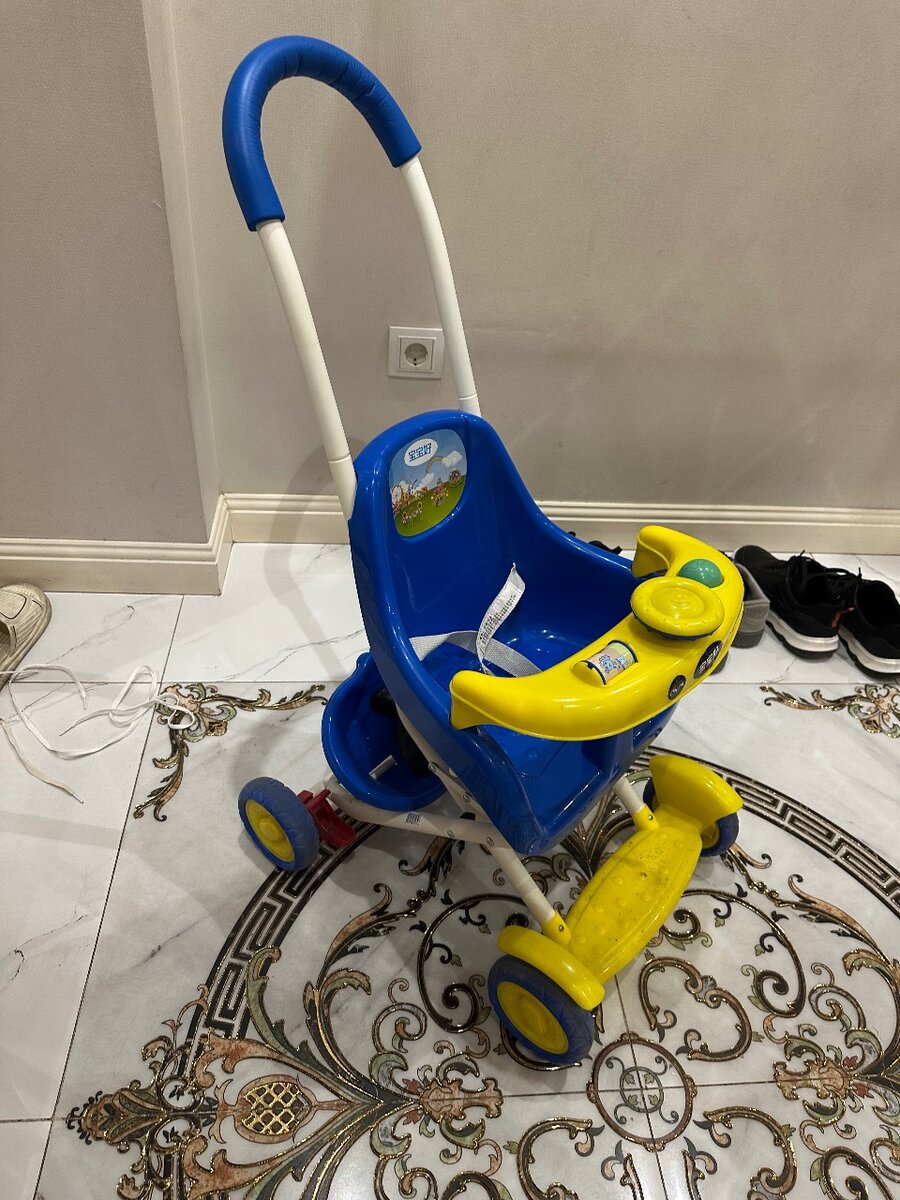 Детская коляска