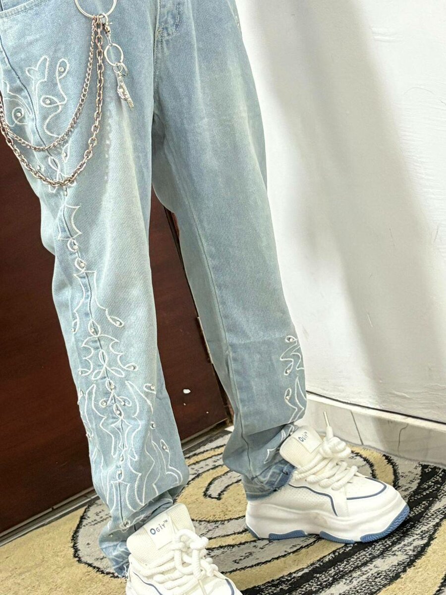 Jeans décontractés brodés