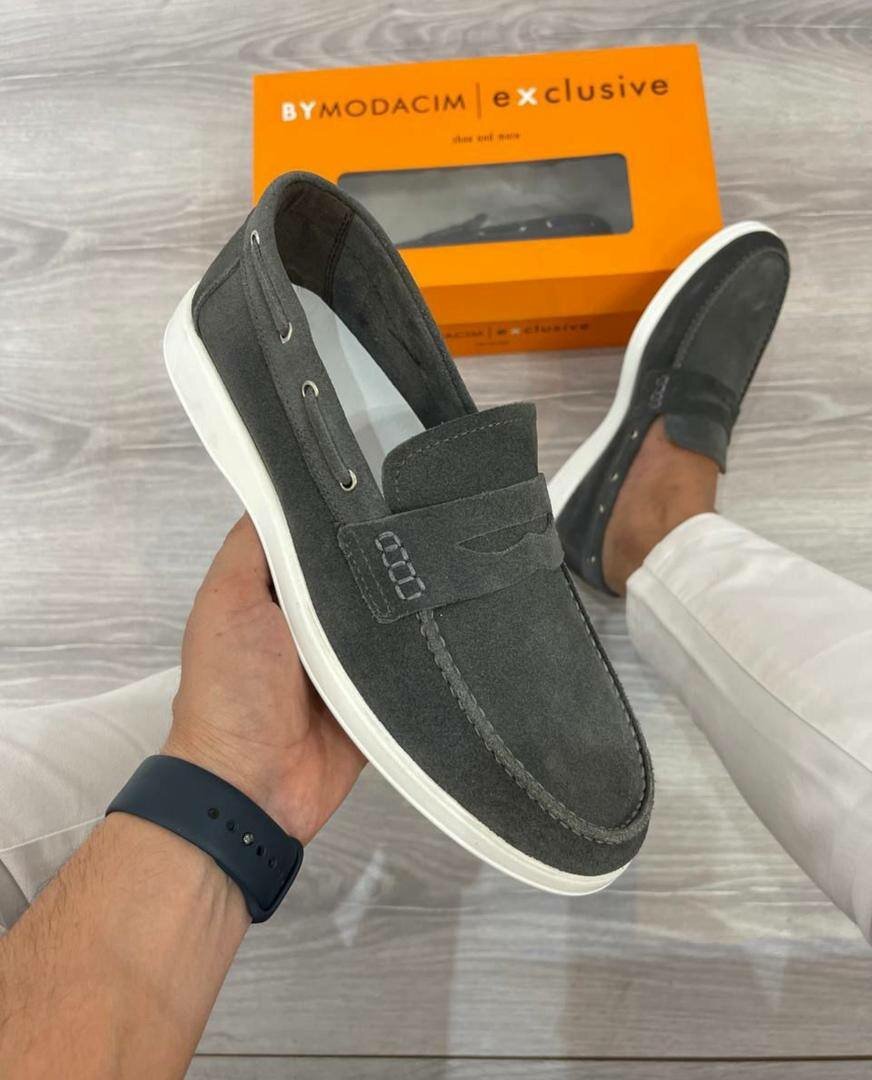 Mocassins en daim élégants