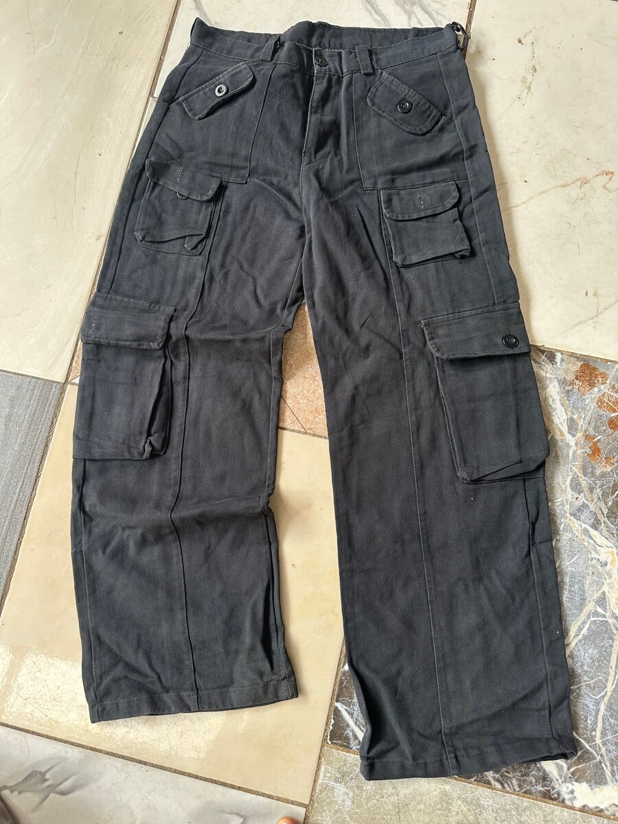 Pantalon cargo noir homme