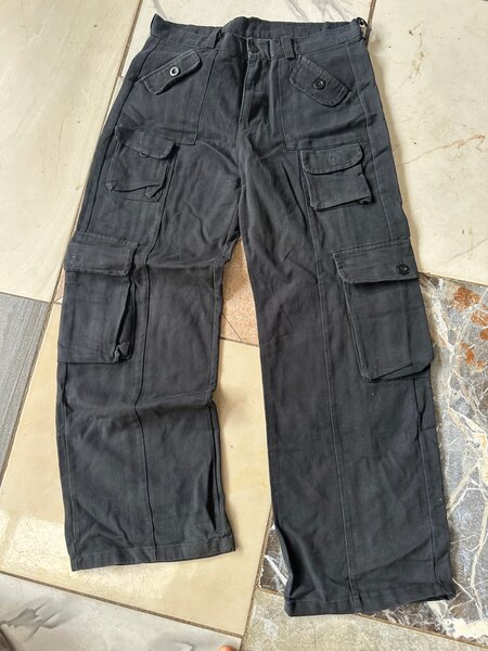 Pantalon cargo noir homme