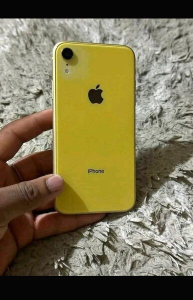 iPhone XR Jaune Débloqué