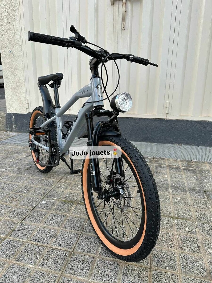 Vélo tout-terrain enfant robuste