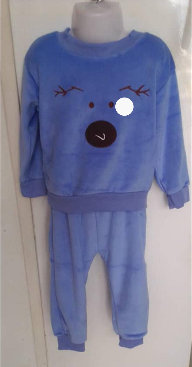 Kids tracksuit
