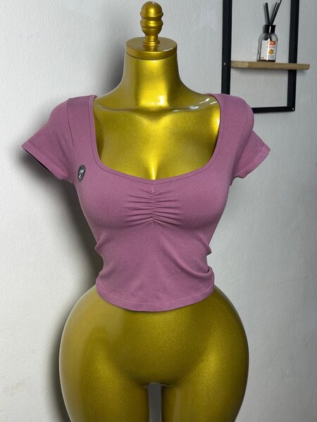 T-shirt court femme élégant