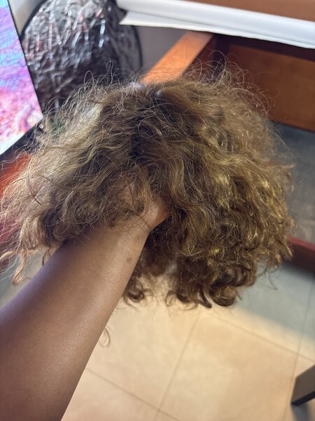 Perruque Bouclée Vietnamienne