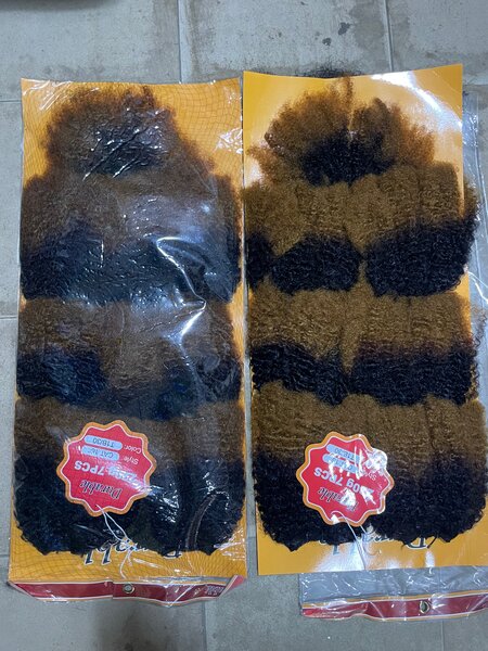 Mèches Synthétiques Bouclées