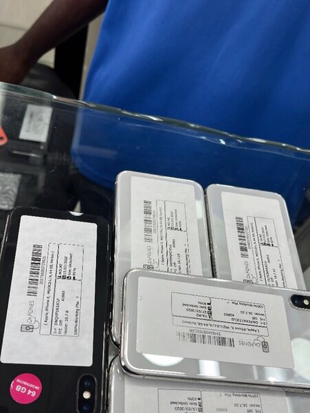 iPhone X simple 64GB