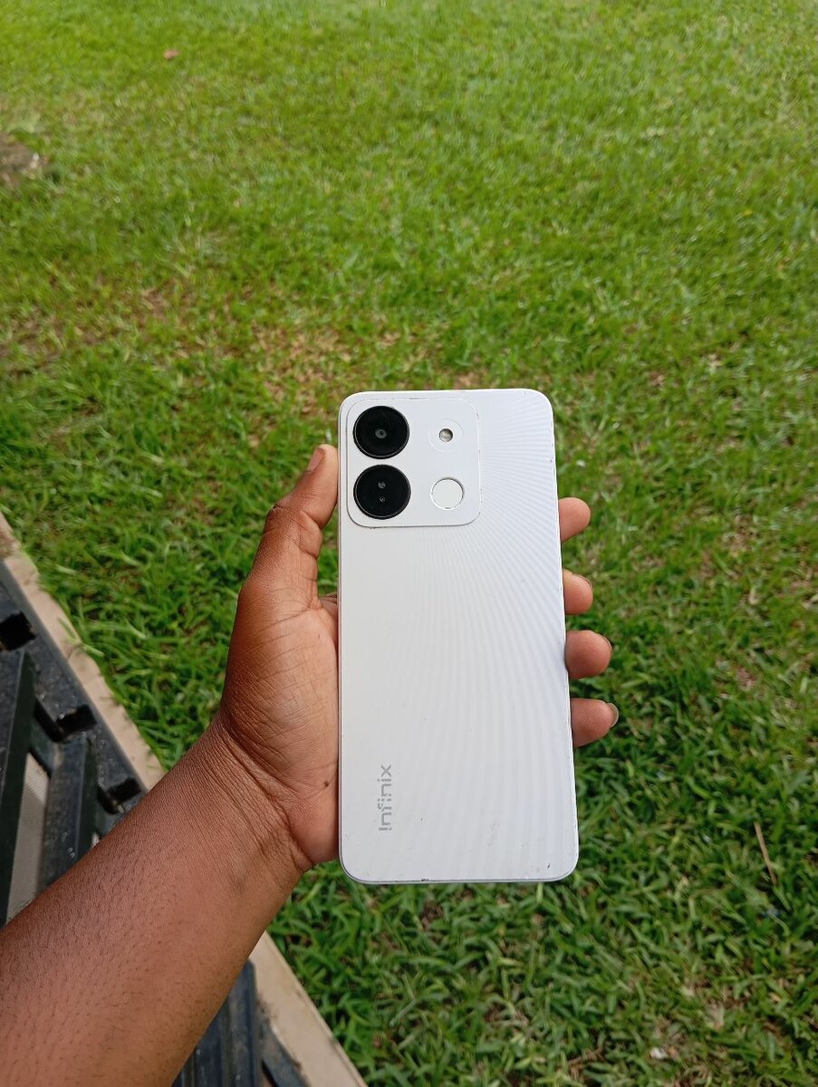 INFINIX SMART 7HD (BLANC)