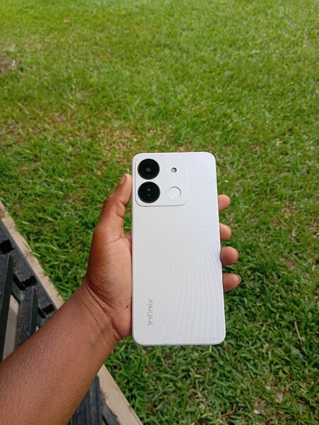 INFINIX SMART 7HD (BLANC)