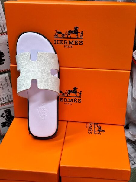 Sandales en cuir Hermès