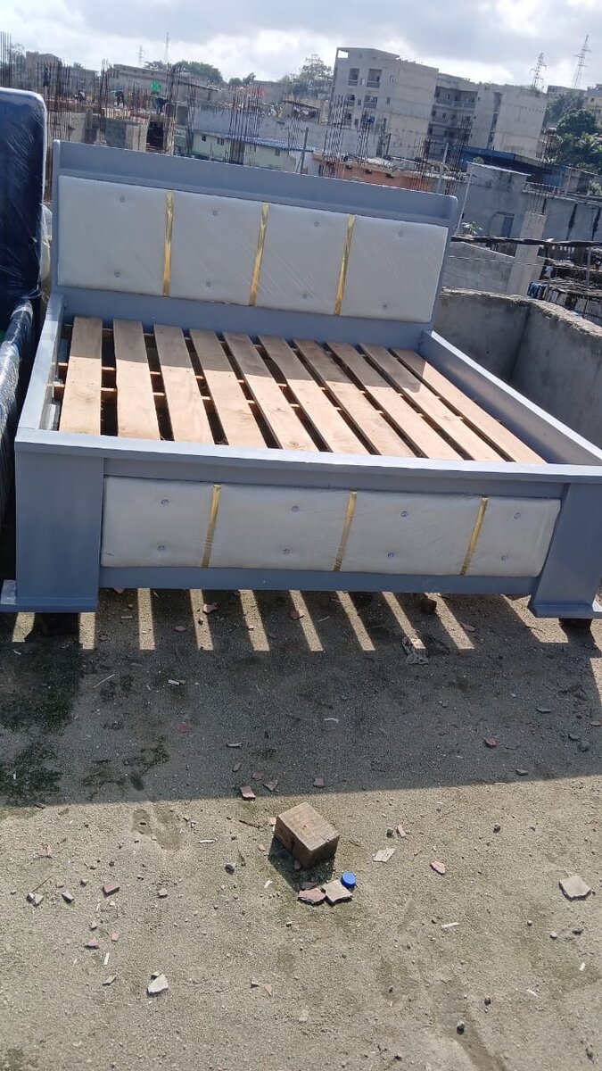 Lit double moderne bois