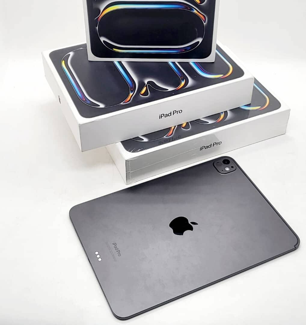 MAC BOOK PRO (M4) 2024