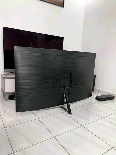 TV Samsung QLED 65 pouces