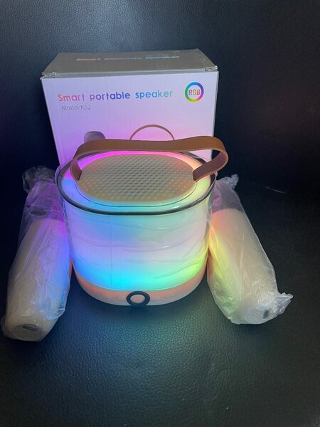 Enceinte connecter avec micro