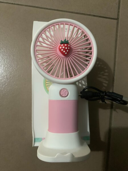 Mini ventilateur USB fraise