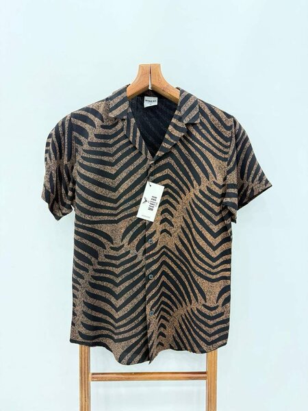 Chemise légère pour hommes